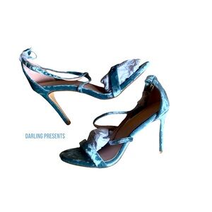 Lov Mark Crushed Velvet Sandals Women Color Light Blur Size 10